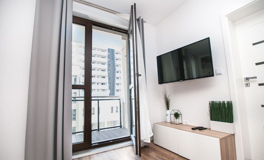 BatogoSpot Towers Deluxe Apartment 7