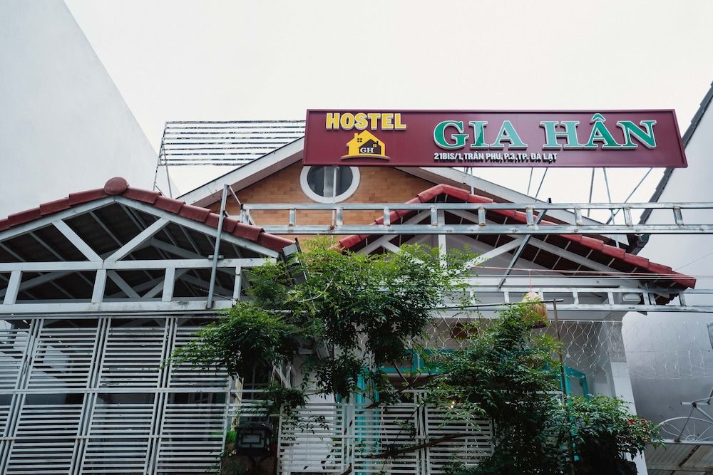 undefined Gia Han Hotel 5