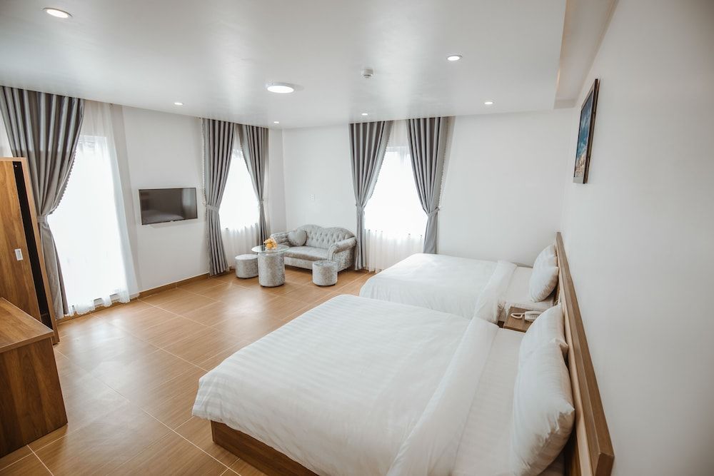 undefined RedDoorz Premium Anh Duc Da Lat Hotel