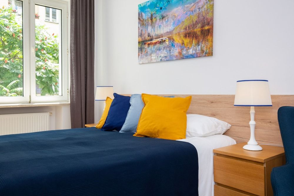 undefined Apartments Warsaw Odolańska by Renters 5