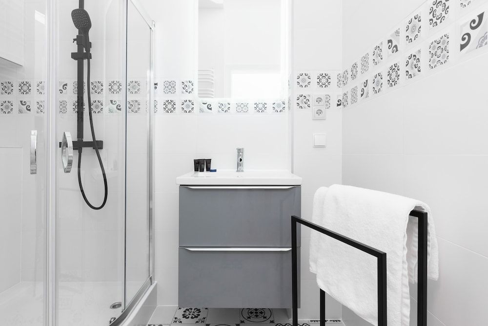 undefined Apartments Warsaw Odolańska by Renters 10