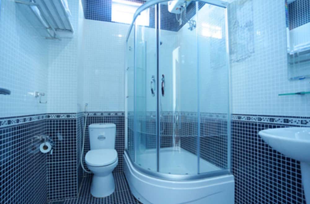 undefined Tan Truong Son Hotel 5