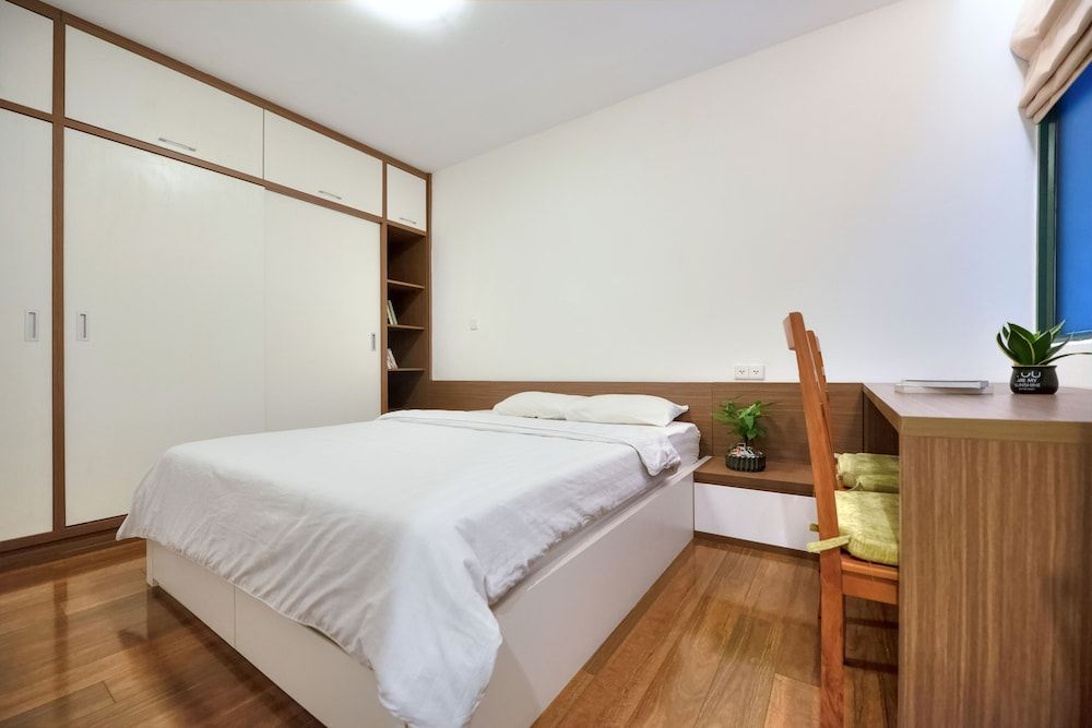 Lakewood House Family Apartment 2