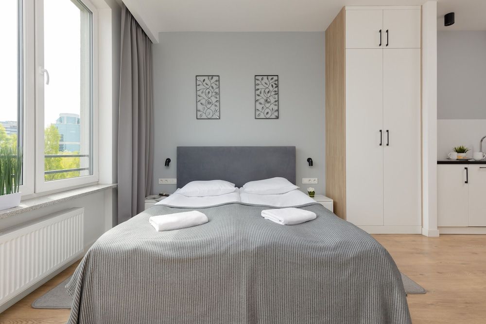 undefined Apartment Warsaw Sławińska by Renters 6