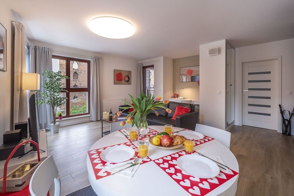 undefined Waterlane Island Old Town by Renters 10