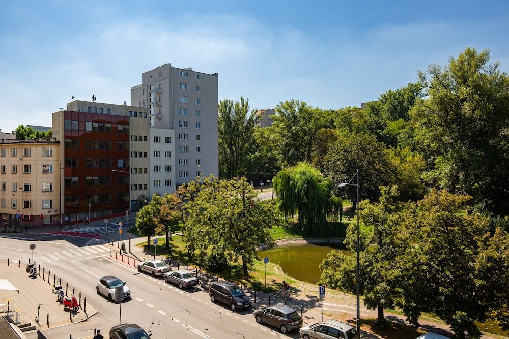 Apartment Warsaw Browarna by Renters Apartment, 1 Bedroom, Kitchen 7