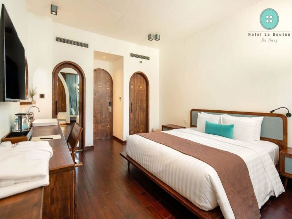 undefined Hotel Le Bouton 8