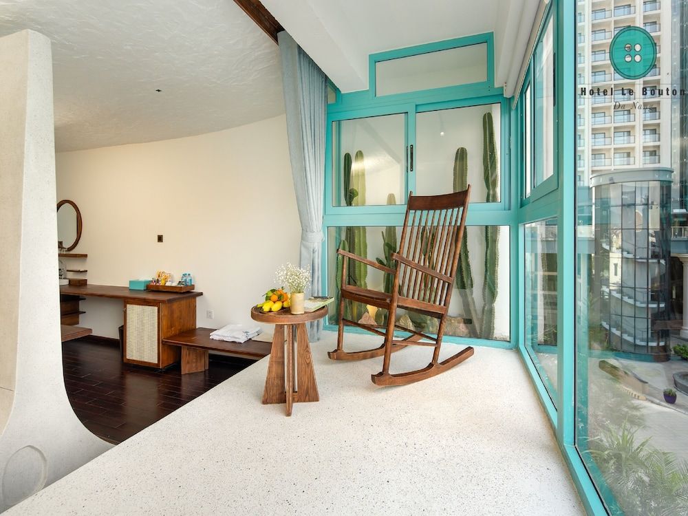 undefined Hotel Le Bouton