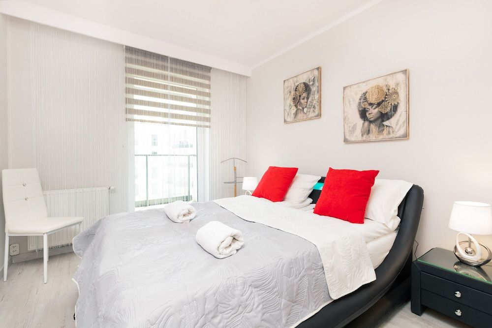 undefined Sw. Barbary Old Town by Renters 7