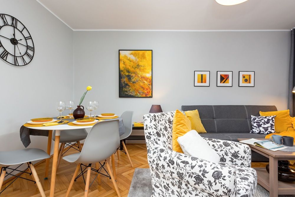 undefined Apartments Warsaw Kredytowa by Renters 9