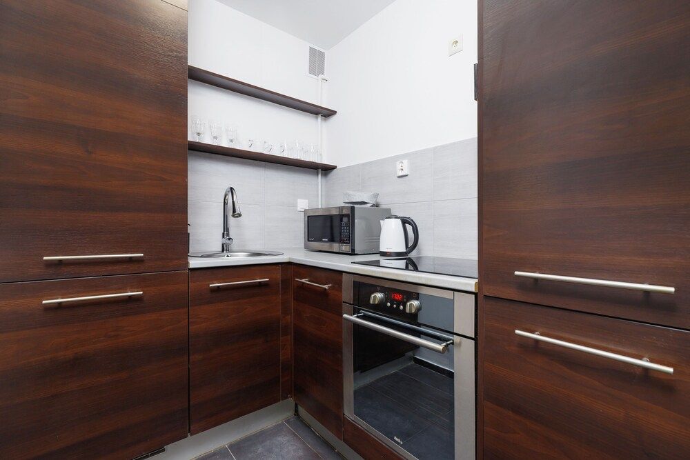 undefined Apartment Warsaw Podlesna by Renters 8