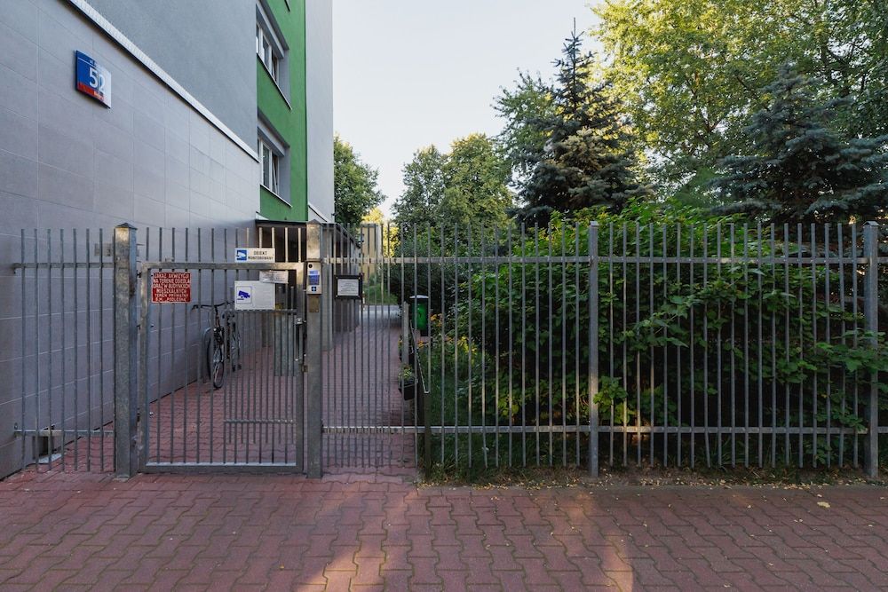 undefined Apartment Warsaw Podlesna by Renters 2