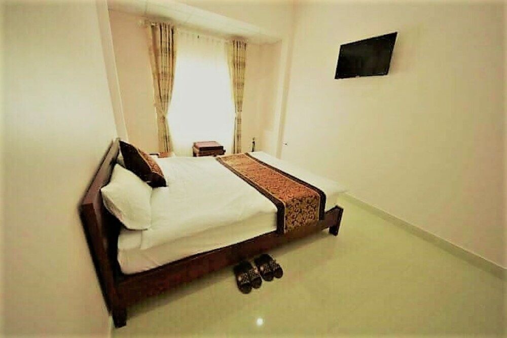Phuc Dang Huy Hotel Standard Room 7