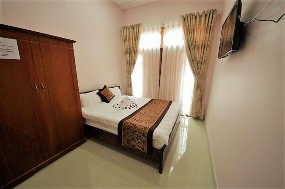 undefined Phuc Dang Huy Hotel 9