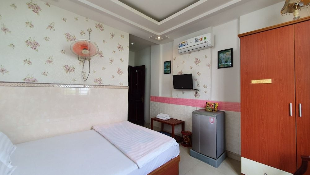 undefined Viet Phuc Hotel 4