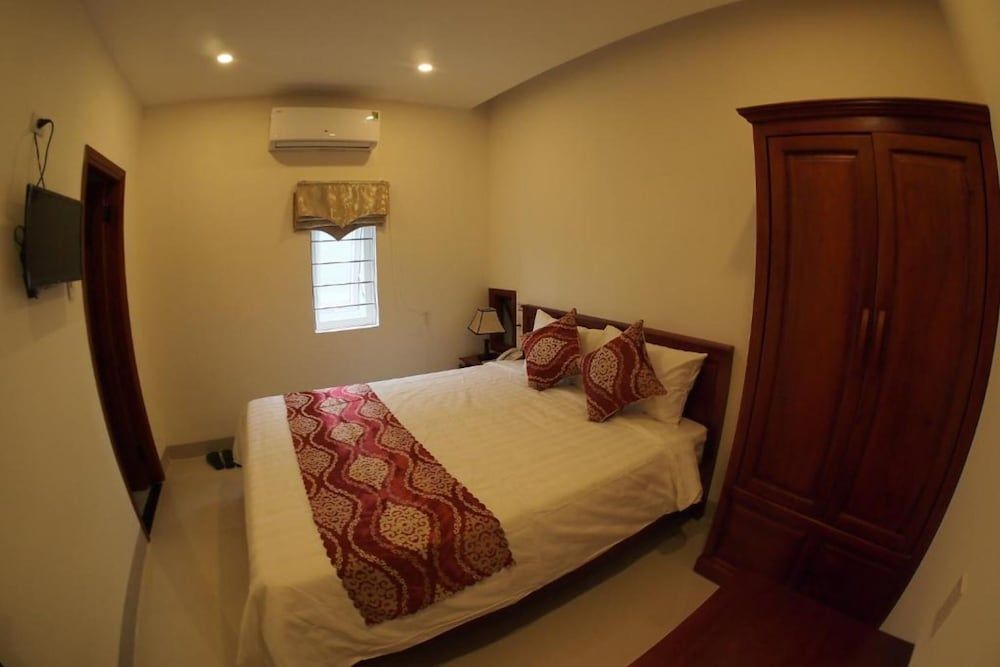 undefined Hung Thu Hotel 8