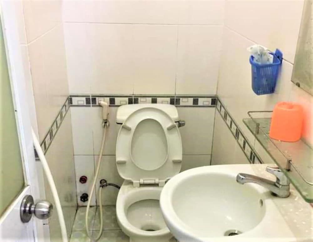 undefined Vu Nam Hung Hotel 9