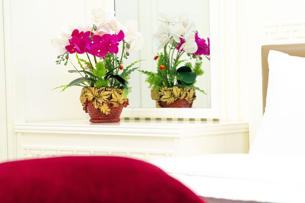 Rosy Apartment Nam Trung Yen Business Apartment 13