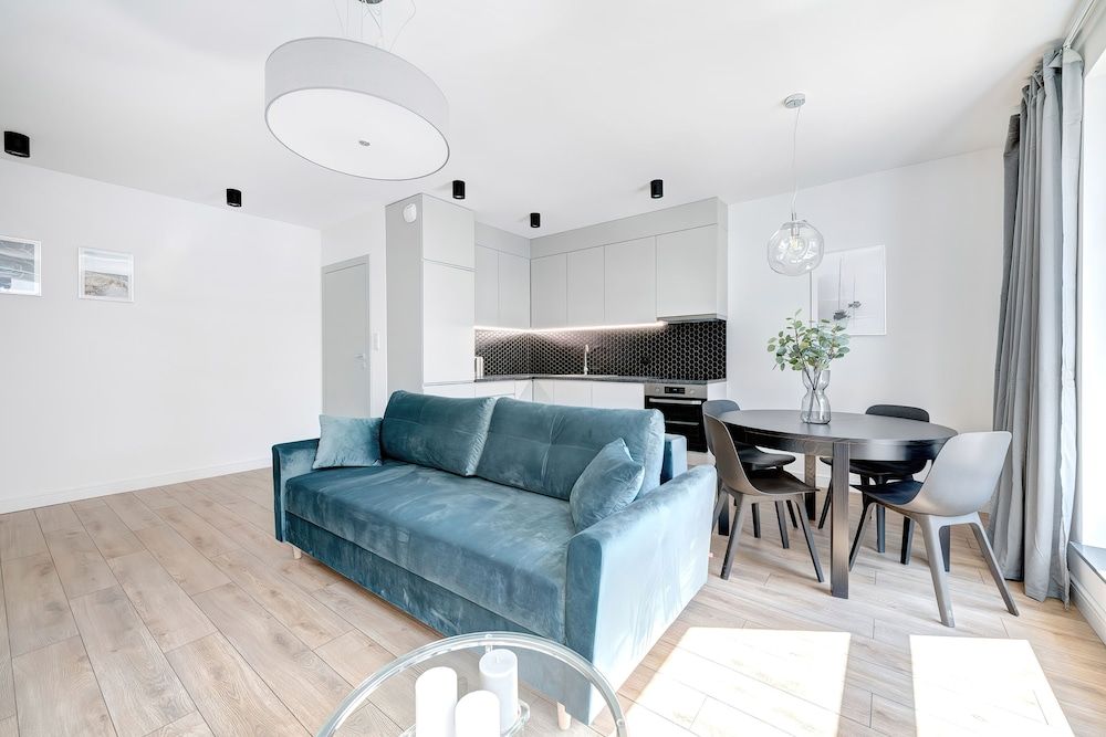 Sw. Barbary City Center by Renters Apartment, 1 Bedroom, Kitchen 8