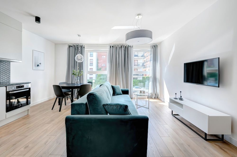 Sw. Barbary City Center by Renters Apartment, 1 Bedroom, Kitchen 7