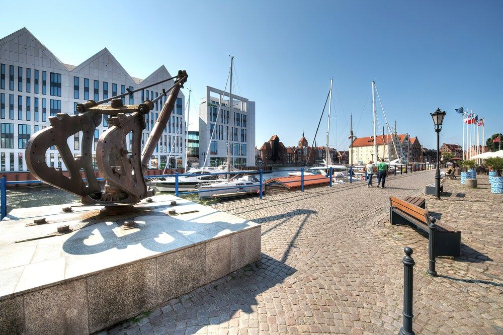 Sw. Barbary City Center by Renters Apartment, 1 Bedroom, Kitchen 2