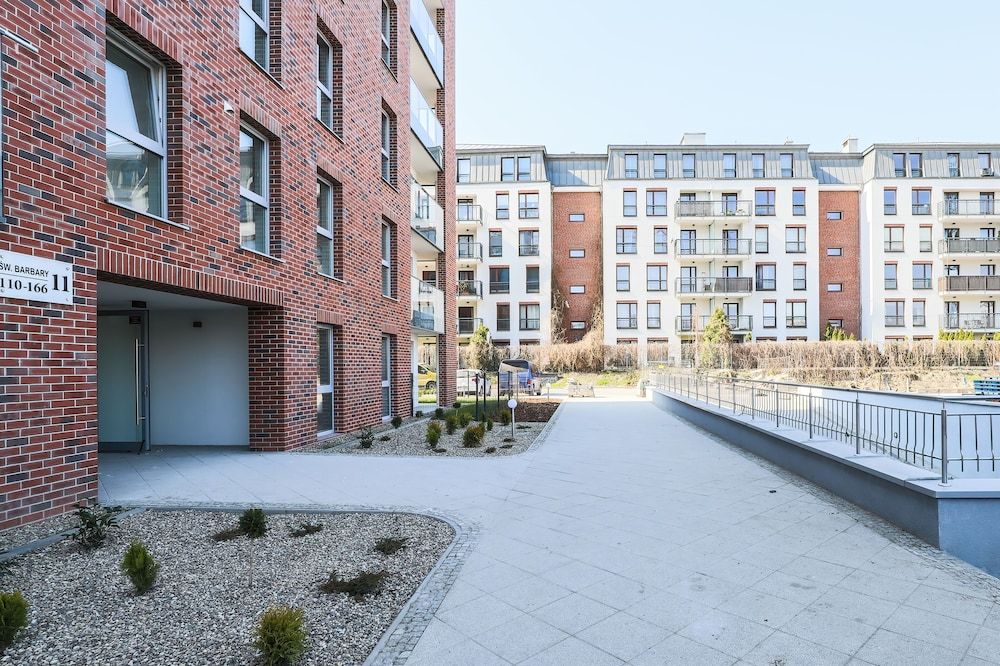 undefined Sw. Barbary City Center by Renters 7