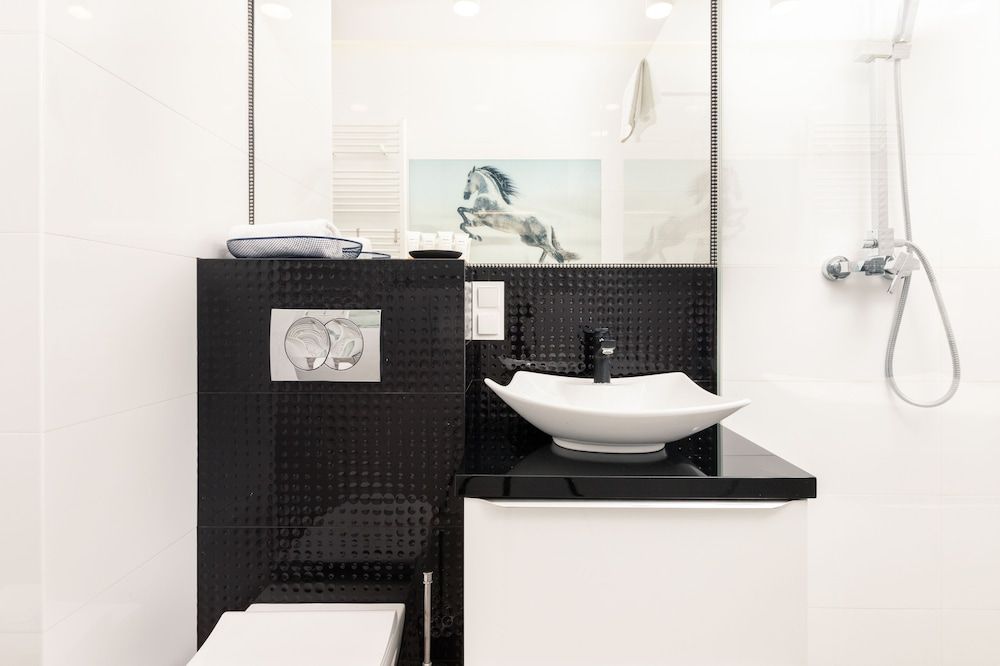 Apartment Gdansk Jaglana by Renters Apartment, 1 Bedroom, Balcony, Sea View 5