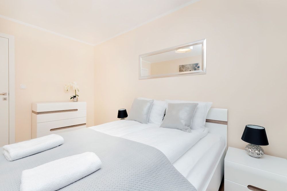 Apartment, 2 Bedrooms, Balcony