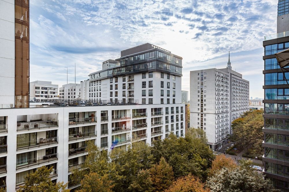 undefined Business Apartment Grzybowska by Renters 3