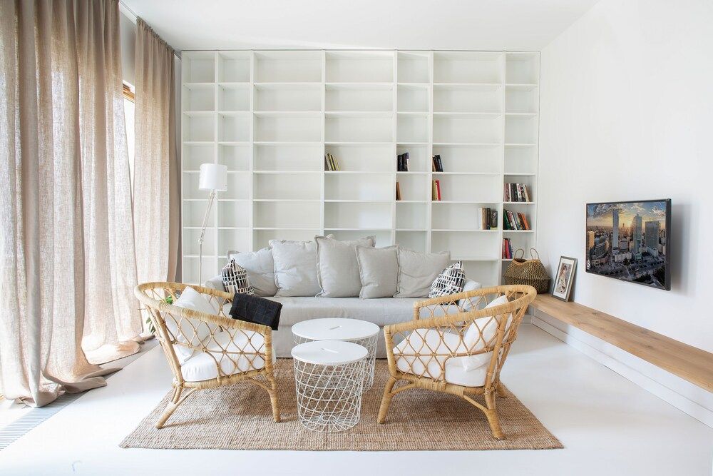 undefined Apartment Warsaw Smolenskiego 8