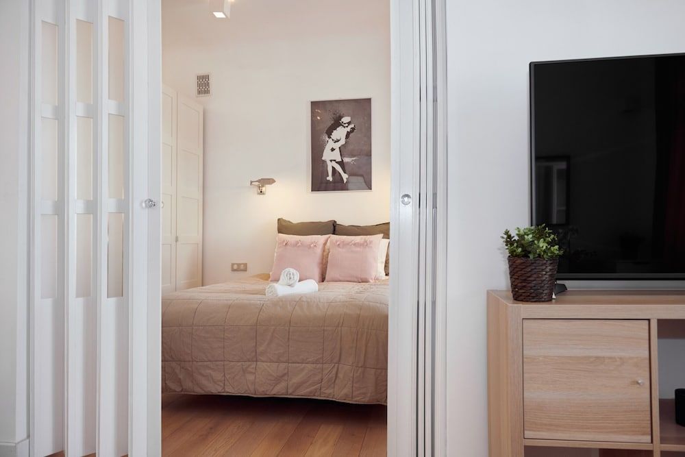 undefined Apartment Warsaw Gorskiego by Renters 5