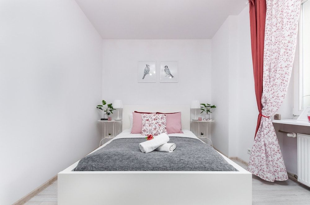 undefined Apartment Swietokrzyska 32 by Renters 3