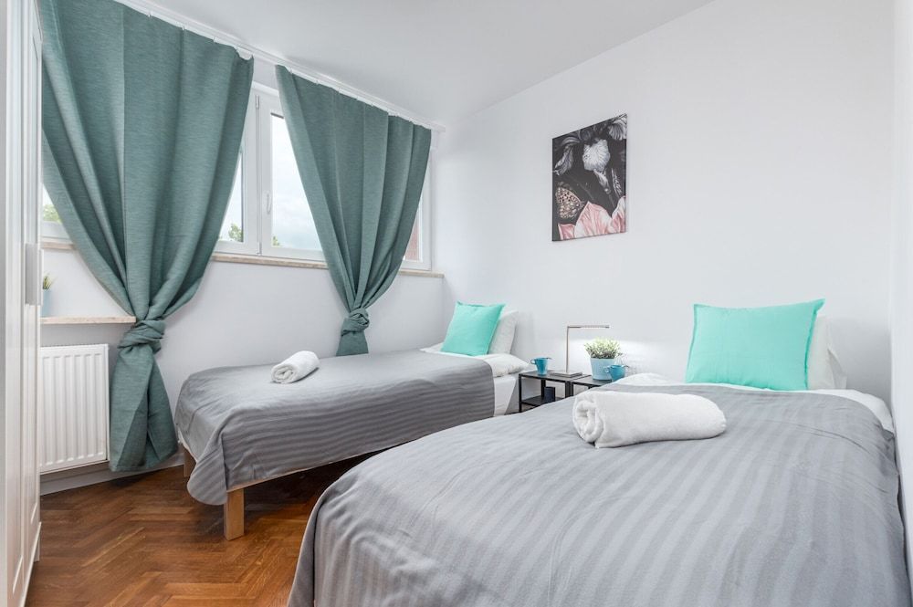 undefined Apartment Warsaw Solec by Renters 6