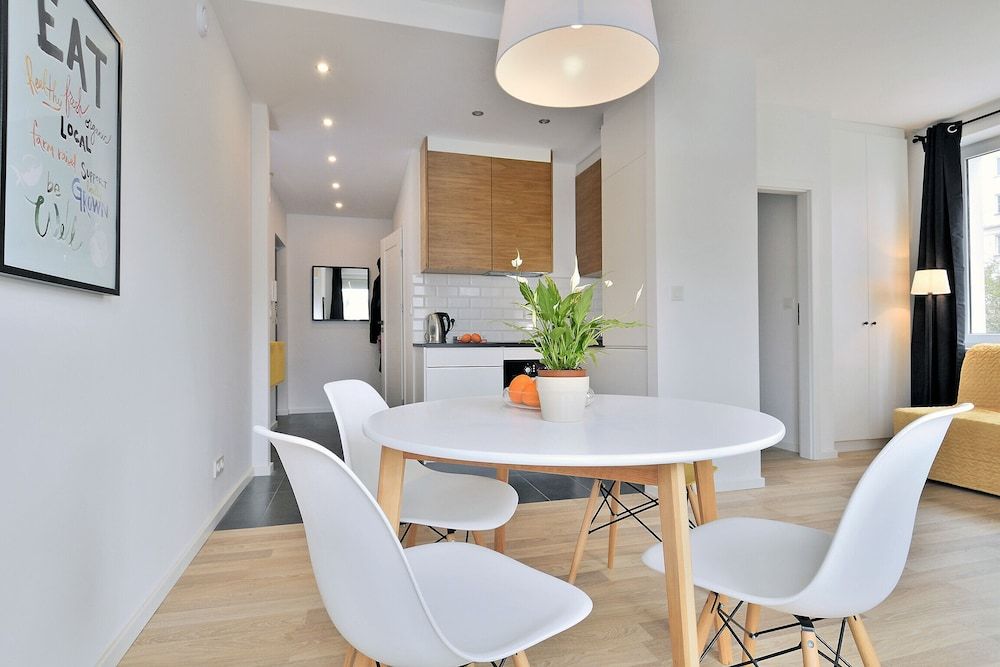 undefined Apartment Plac Dabrowskiego 7 5