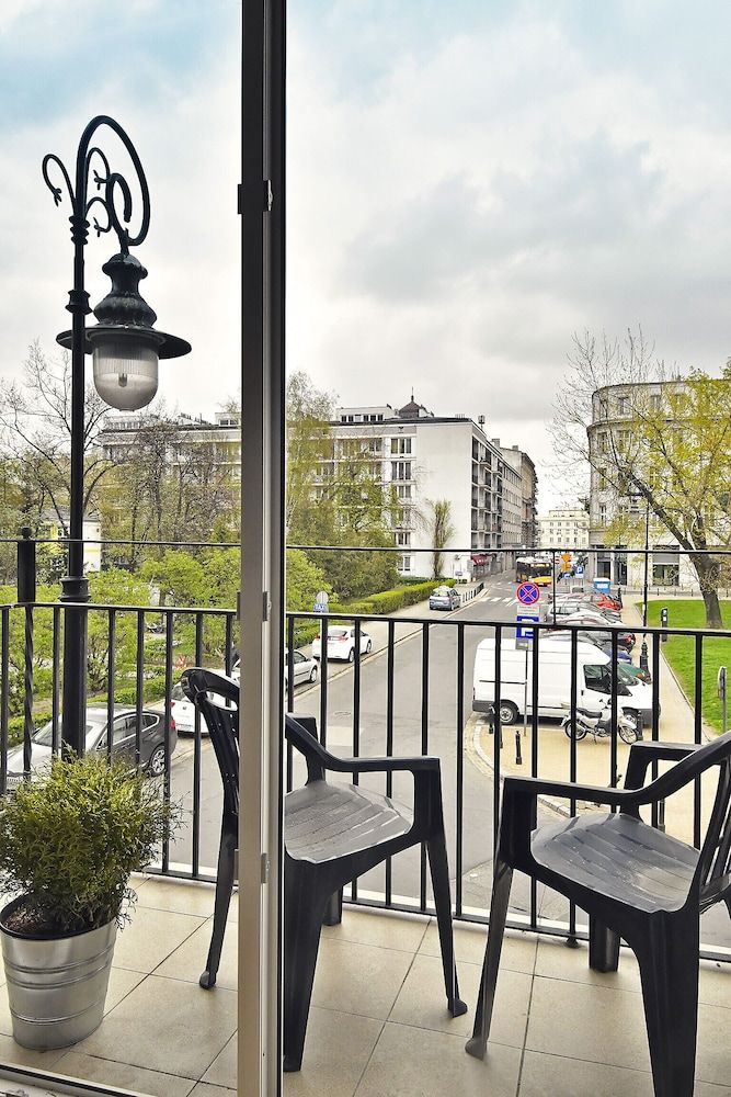 undefined Apartment Plac Dabrowskiego 7 8