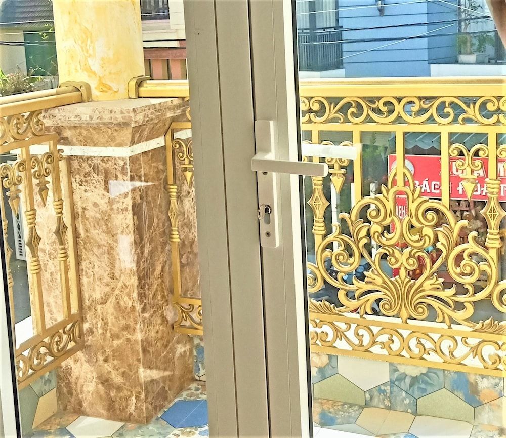 My Hien Hotel Deluxe Double Room, Balcony 7