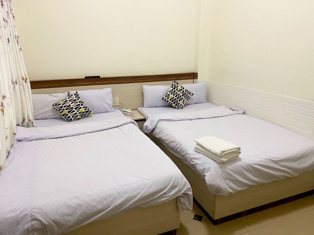 Sao Mai Tim Hotel Family Room 7