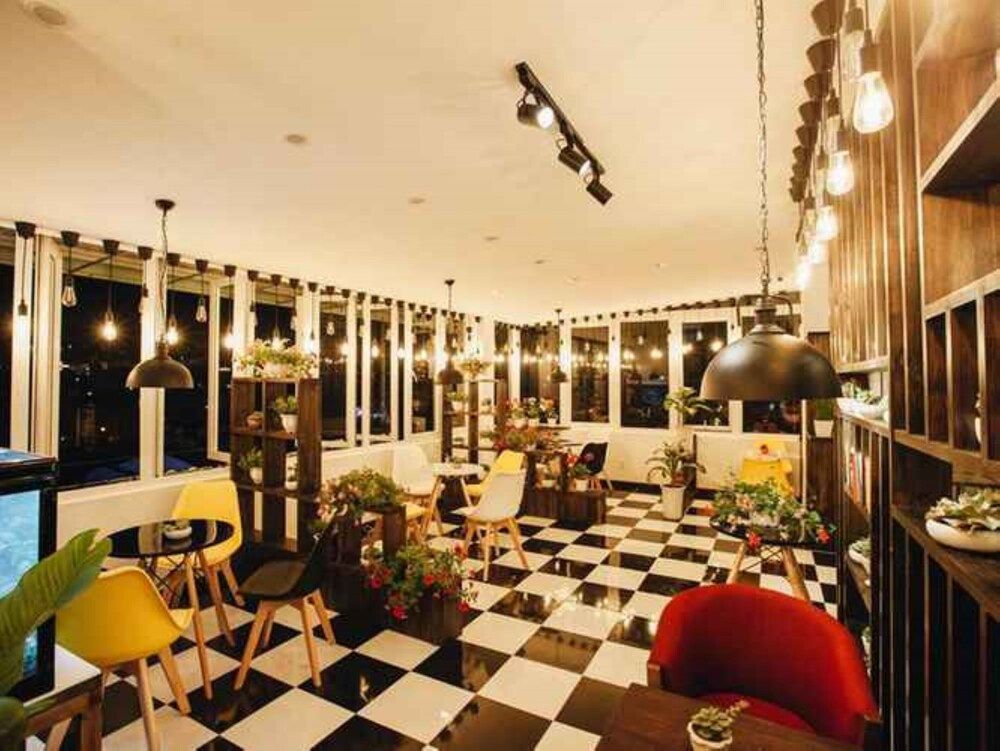 undefined Minh Phu Hotel 8