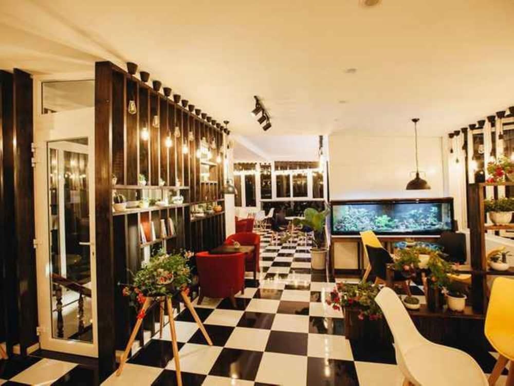 undefined Minh Phu Hotel 7