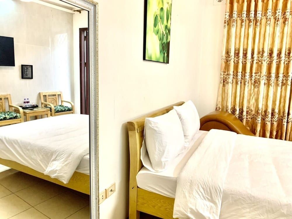 undefined Lumos Home 9