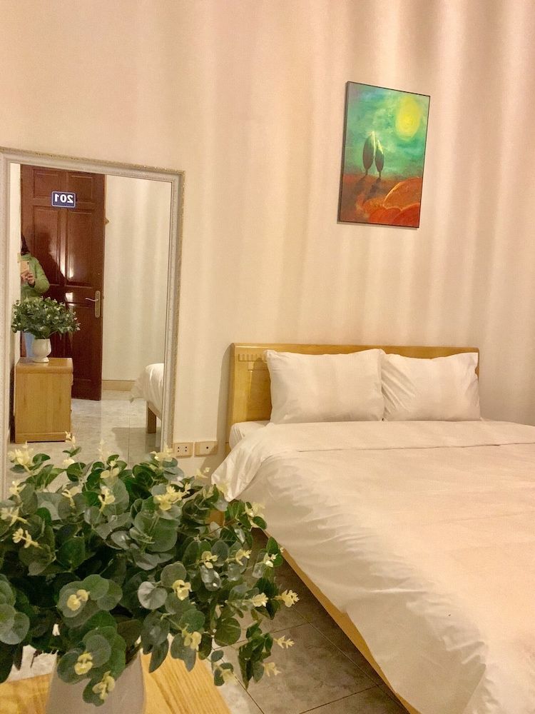 undefined Lumos Home 8