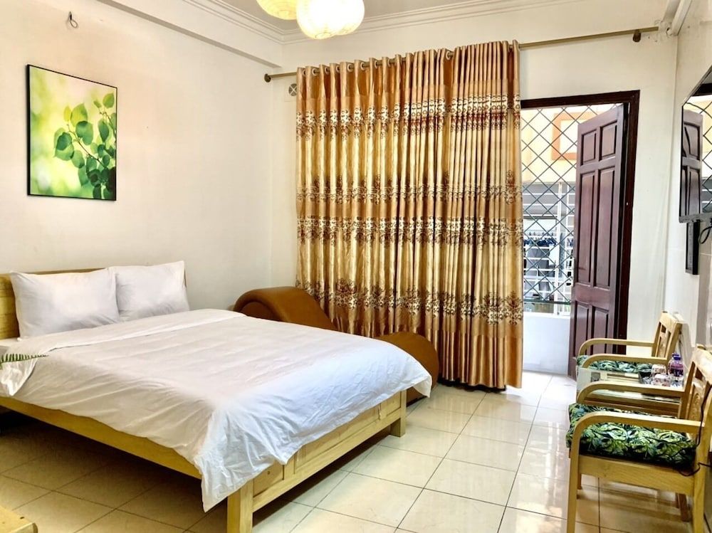 undefined Lumos Home 2