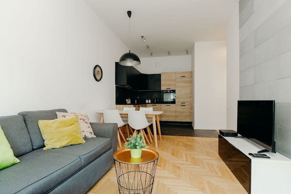ShortStayPoland Grzybowska B16 Classic Apartment 9