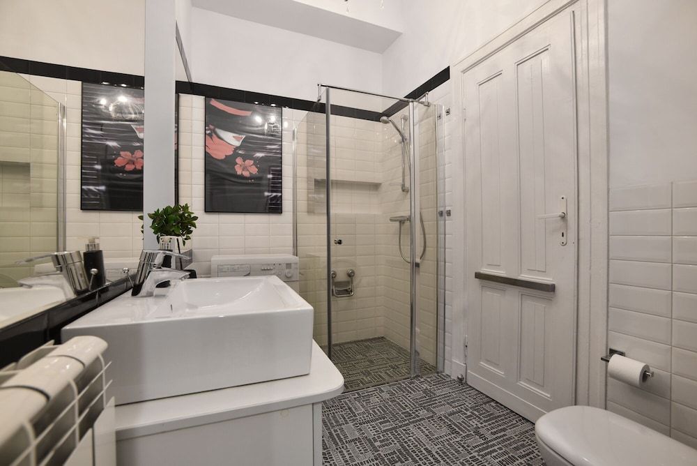 ShortStayPoland Poznańska B23 Exclusive Apartment 13