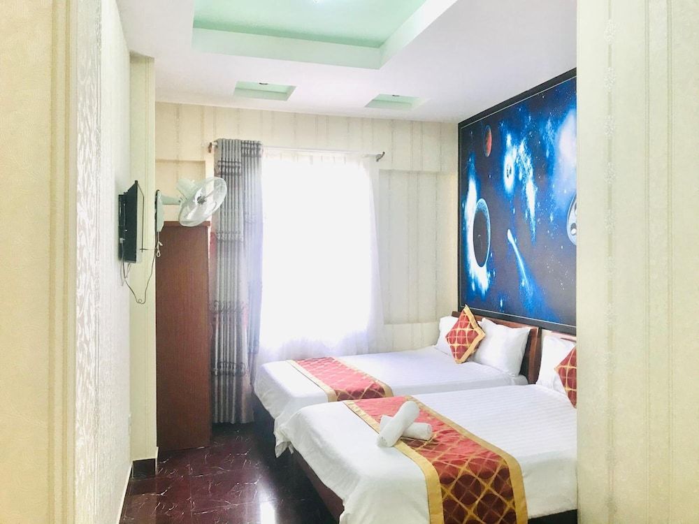 undefined Hưng Phát Hotel 10