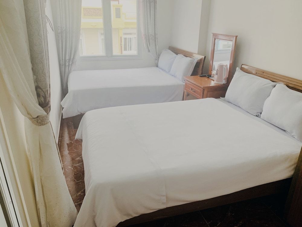 undefined Hưng Phát Hotel 7