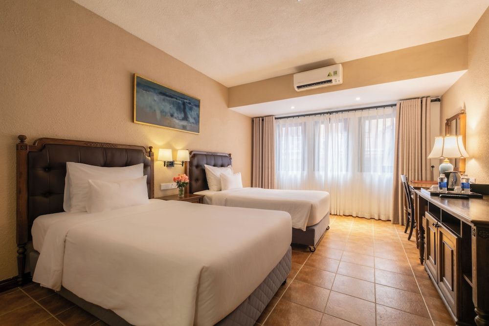 Superior Twin Room