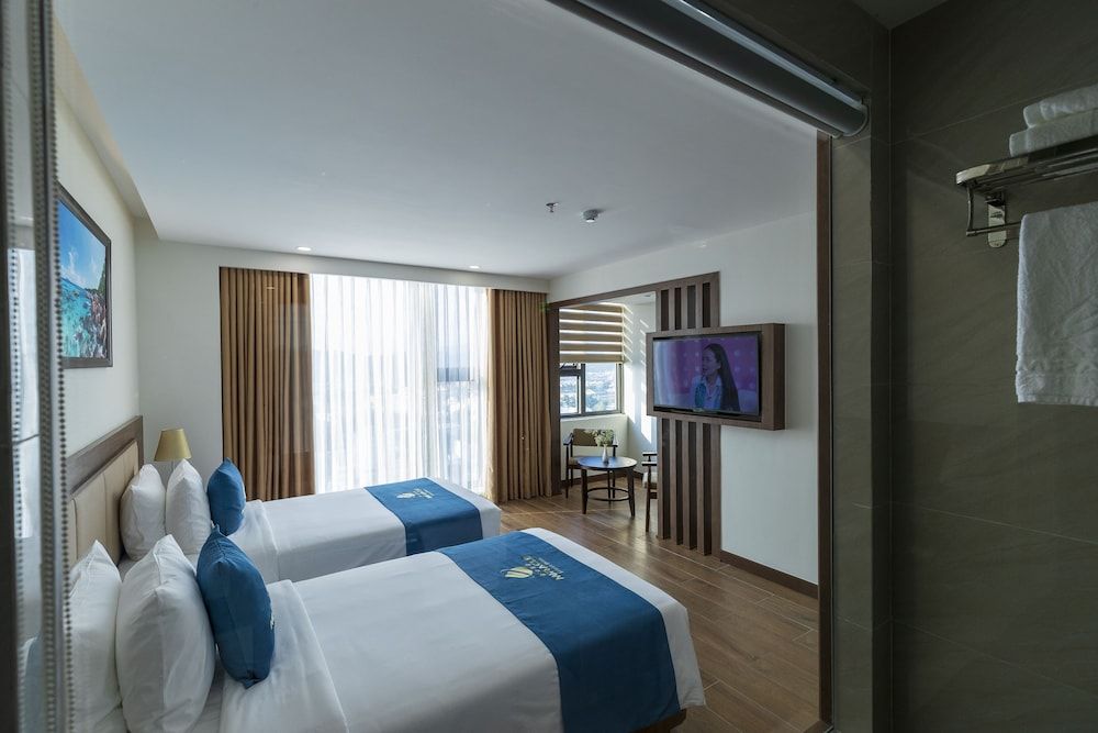 Deluxe Double or Twin Room