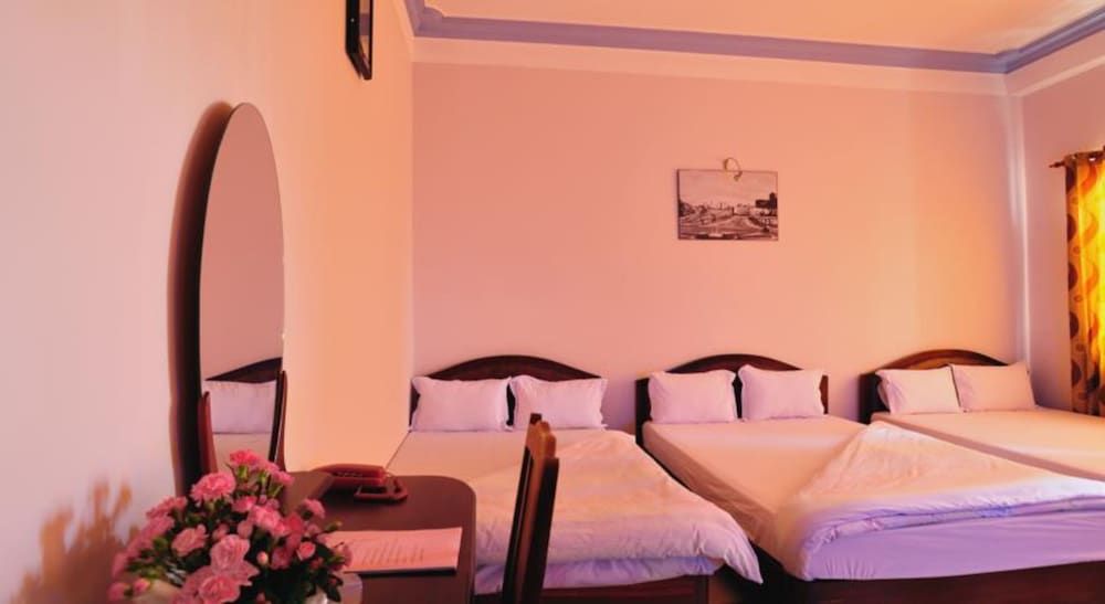 undefined Minh Duc Hotel 2