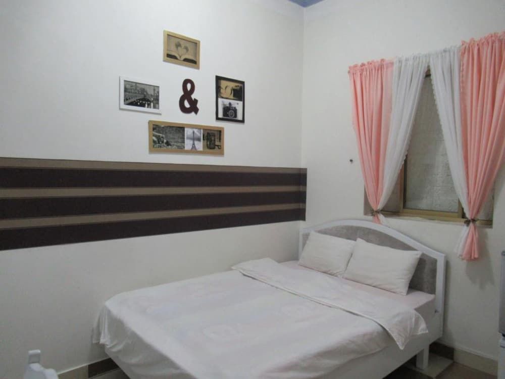 undefined Minh Duc Hotel 4